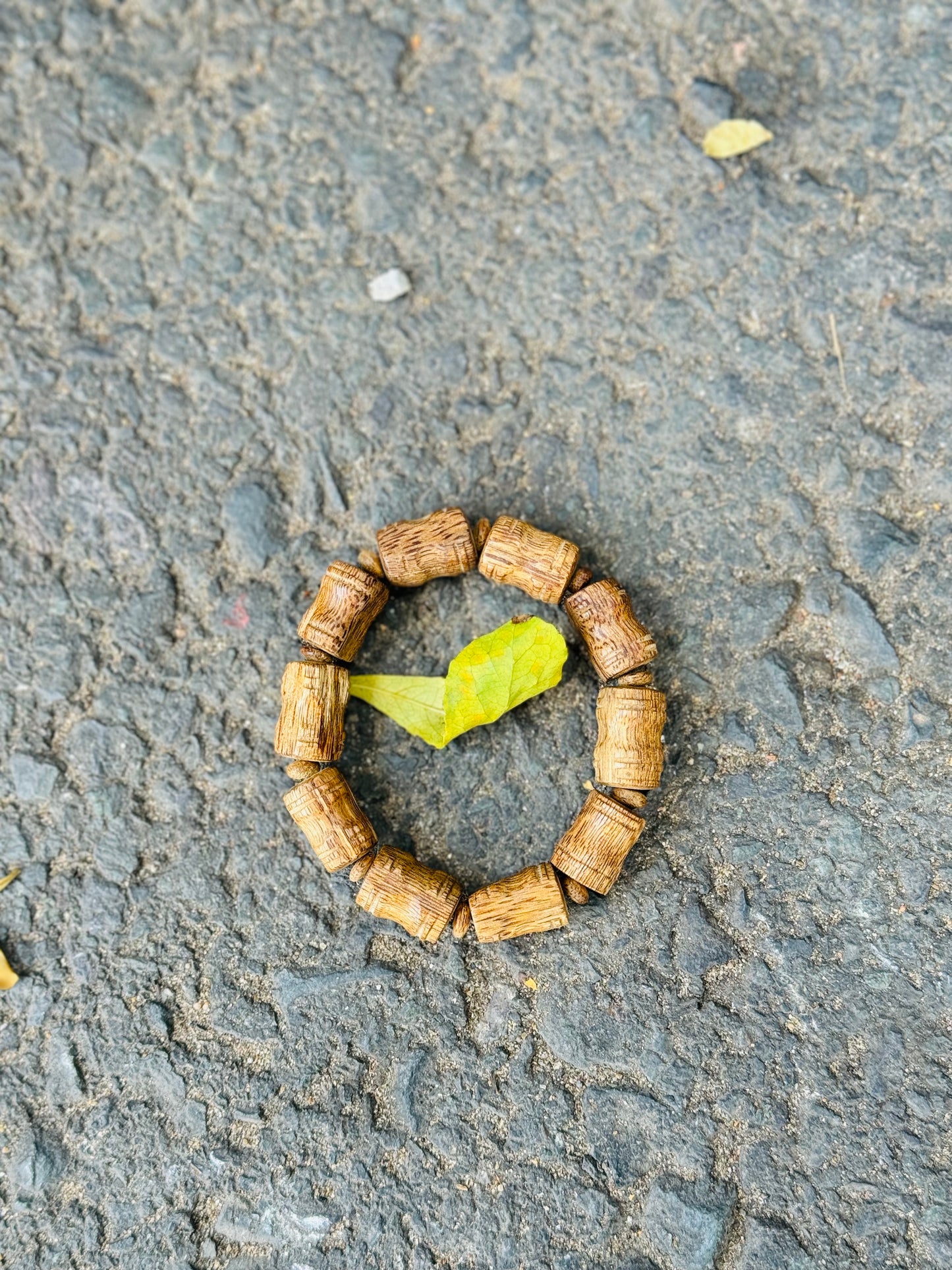Nha Trang Agarwood Bracelet, Agarwood From Vietnamese , Very Oil Agarwood, Style Bead Barrel