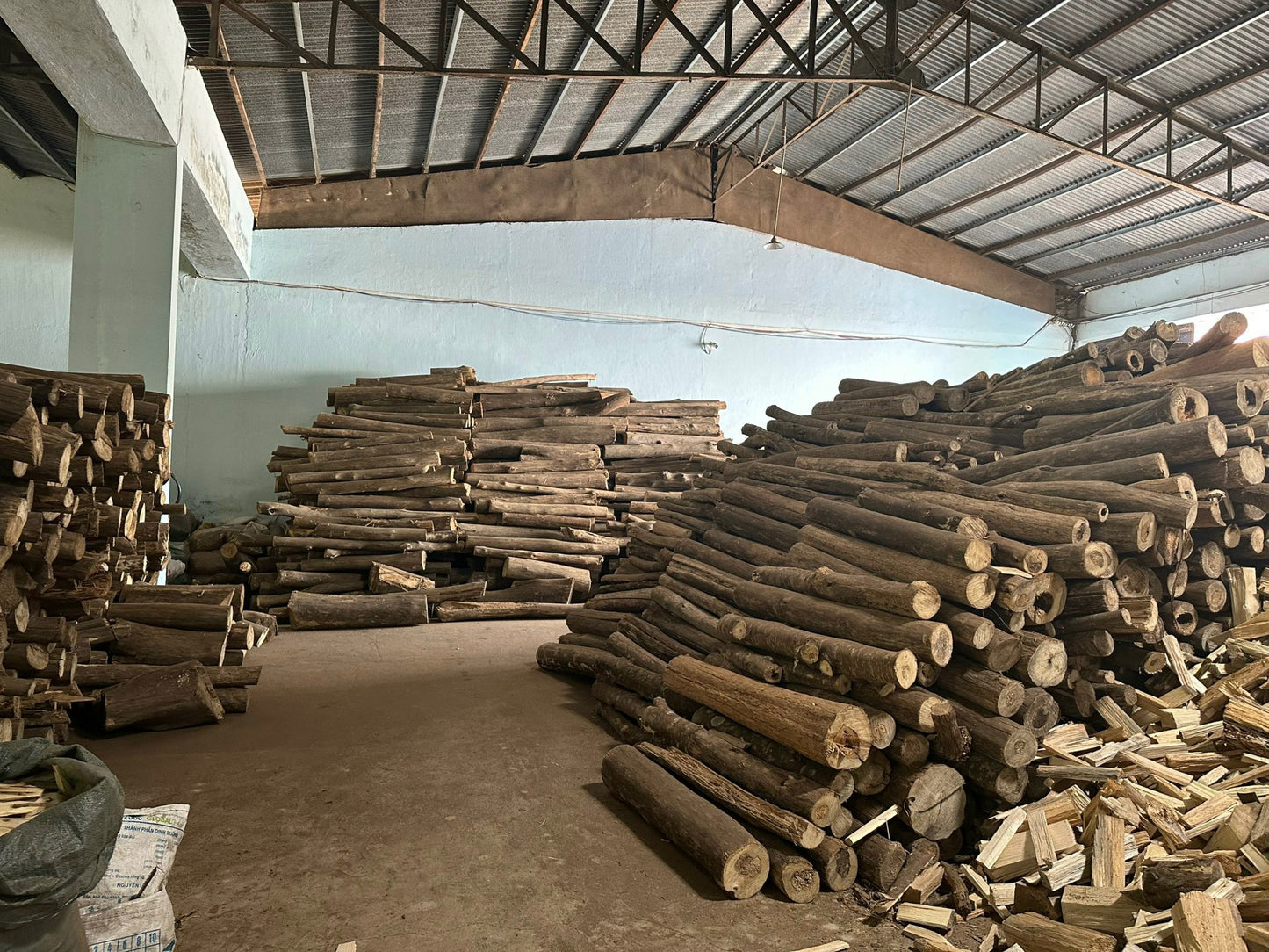 Agarwood Essential Oil ,Super Grade - Best Quality ,Keep Scent 2-3 Days,100% Nature,Premium Pure Oil