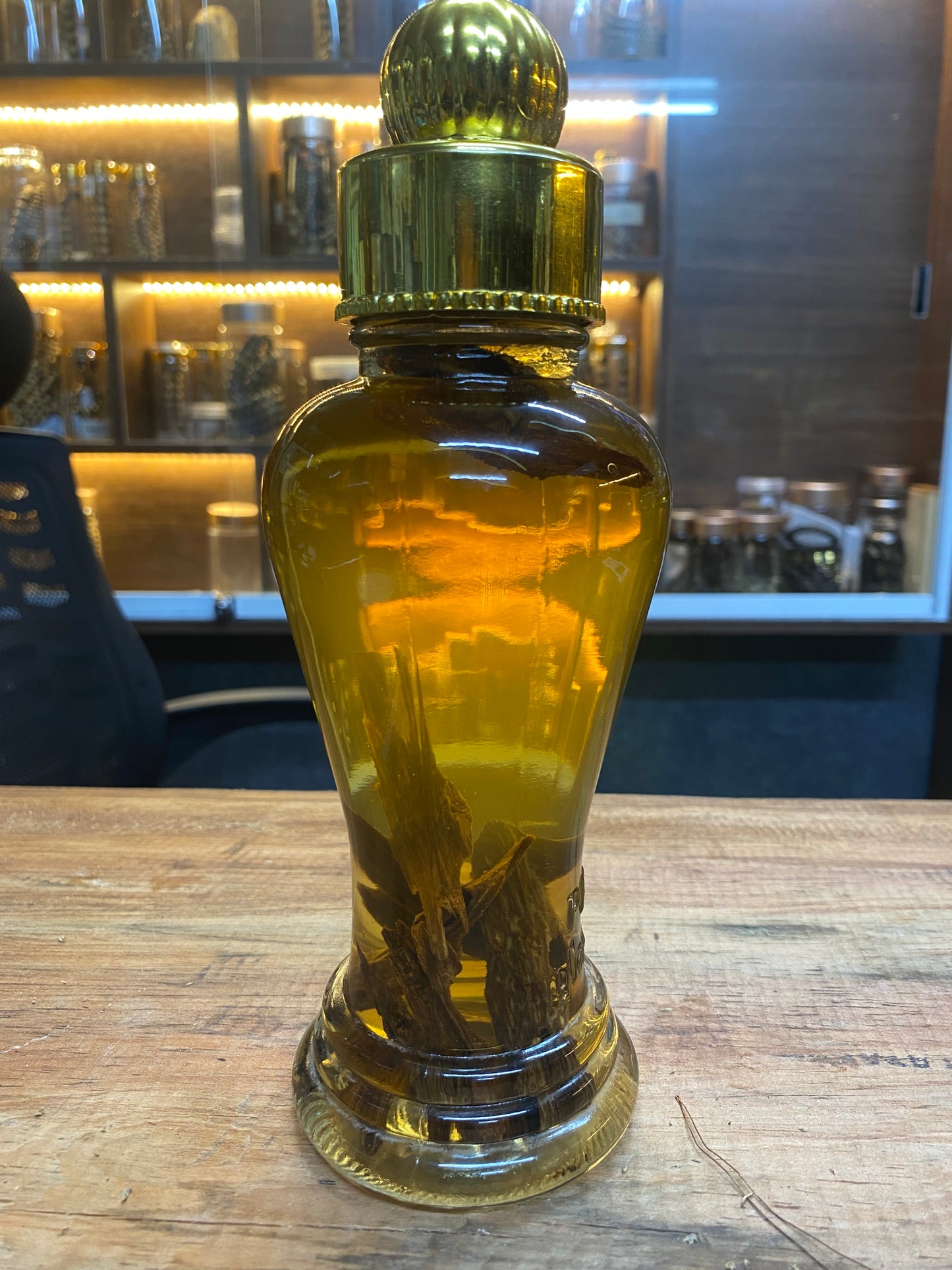 Wild Agarwood Wine / rare Vietnamese agarwood Wine / Aged Agarwood 100 Years