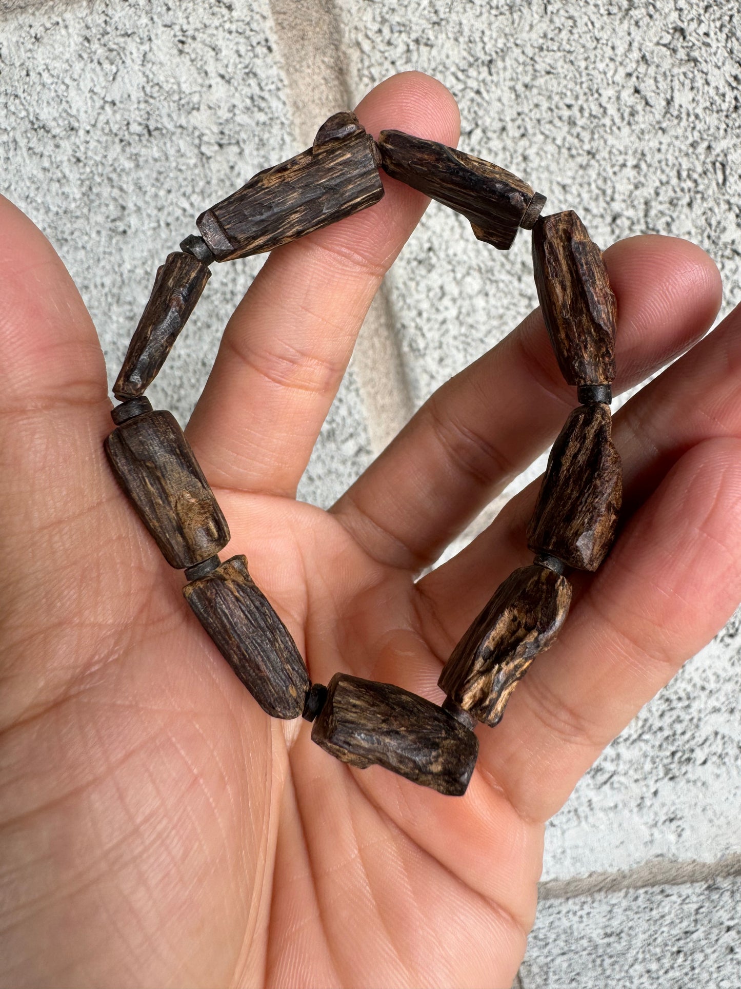 Wild Agarwood Sinking Bracelet , Agarwood Vietnamese Super King Grade , 1000 years of sedimentation
