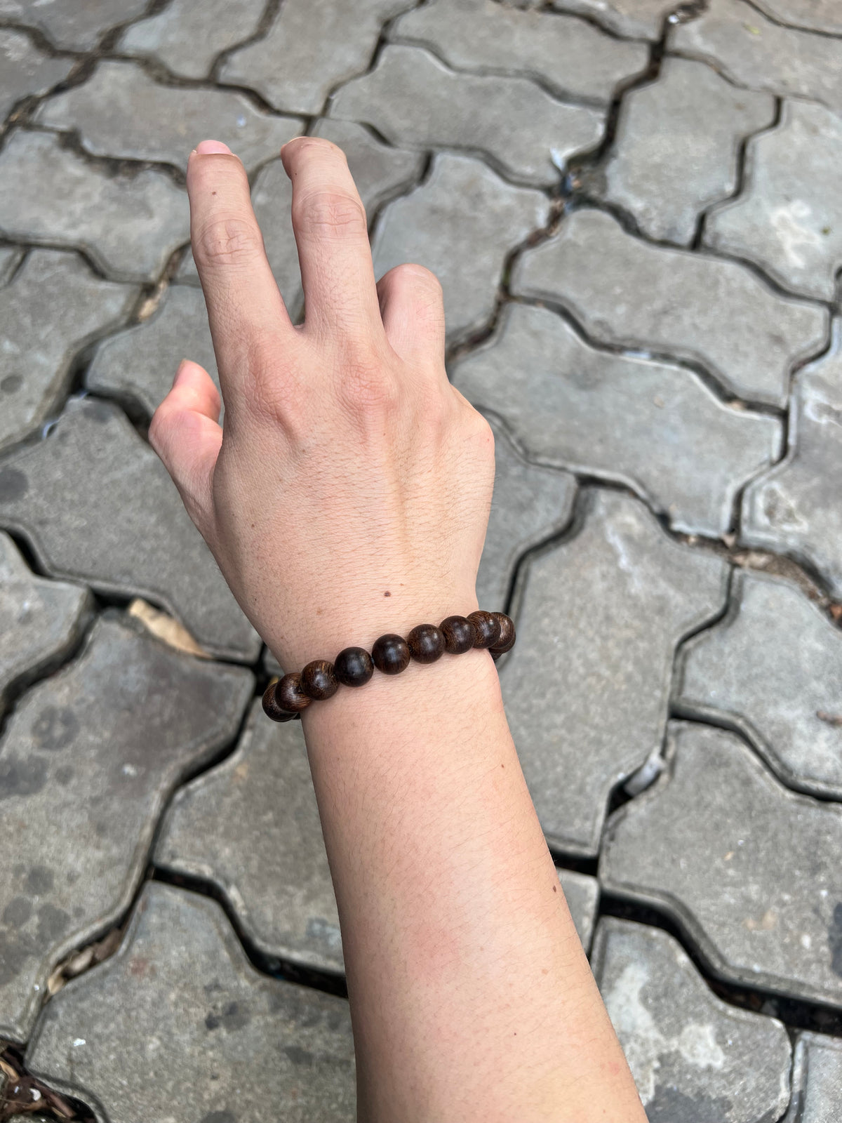 Agarwood Bracelet From Tarakan Island , Agarwood Indonesia , Strong Aroma , Size 10mm m, Dark Beads, Only 1