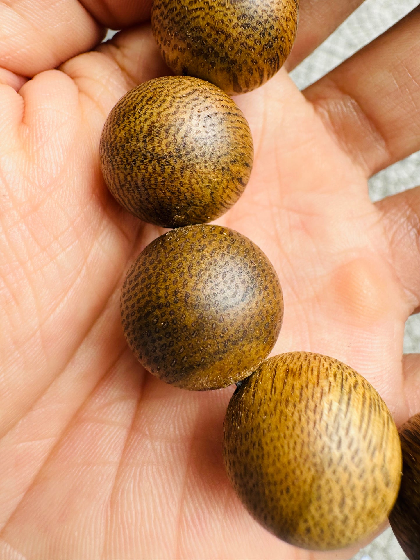 Wild Agarwood Bracelet Size 18mm , From Laos Forest , Strong Aroma