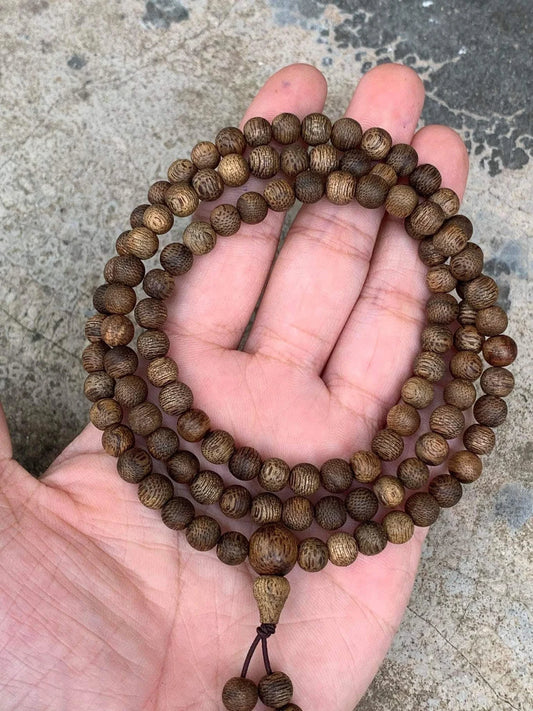 Cambodia Wild Agarwood 108 Beads ,From Pursat Forest . Super high Quality,Agarwood Pursat
