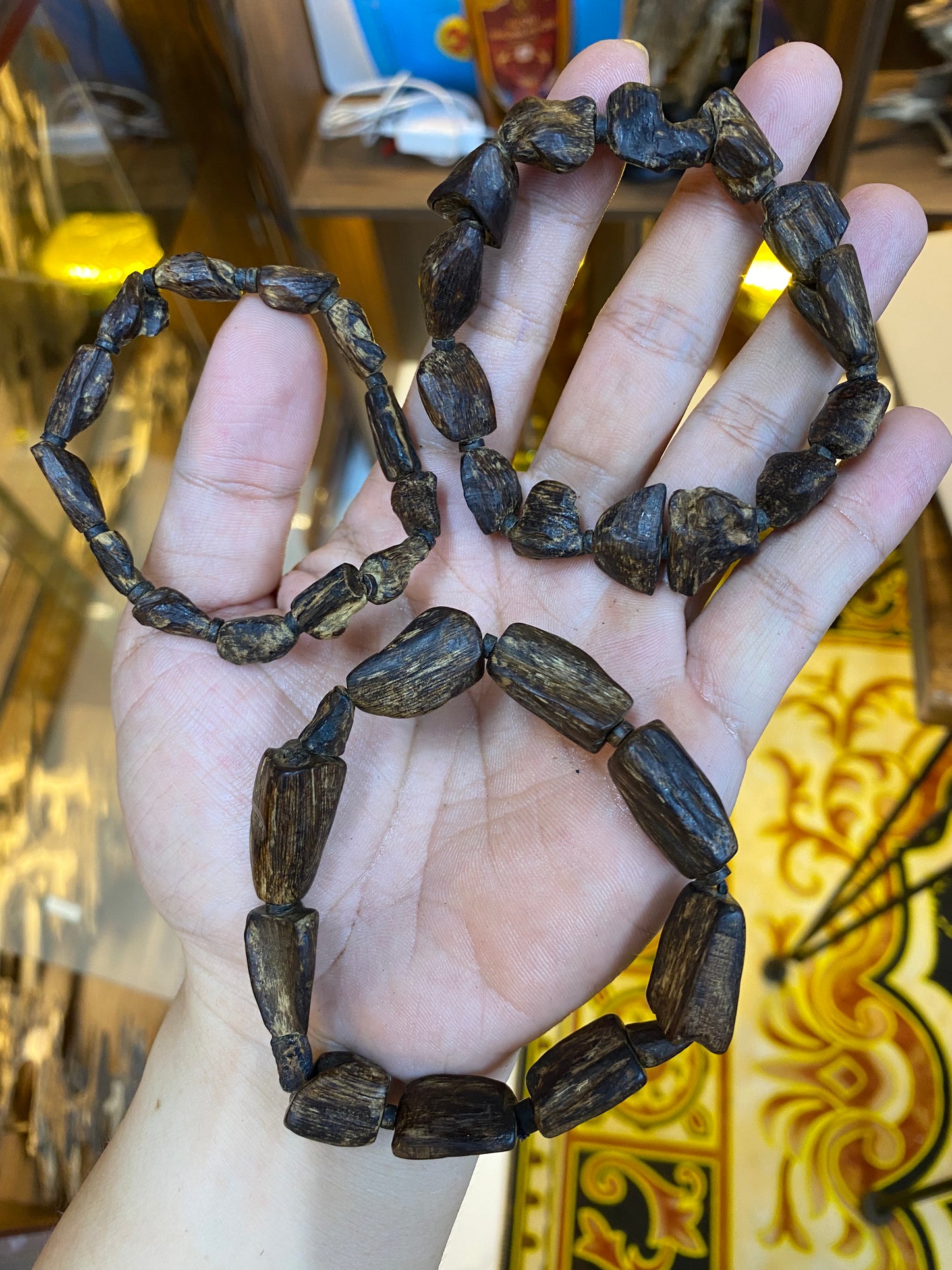Agarwood Bracelet Sinking - Vietnamese Full Sinking, Super Luxury , Very Rare, Uderwater All Seeds Active Restock requests: 0