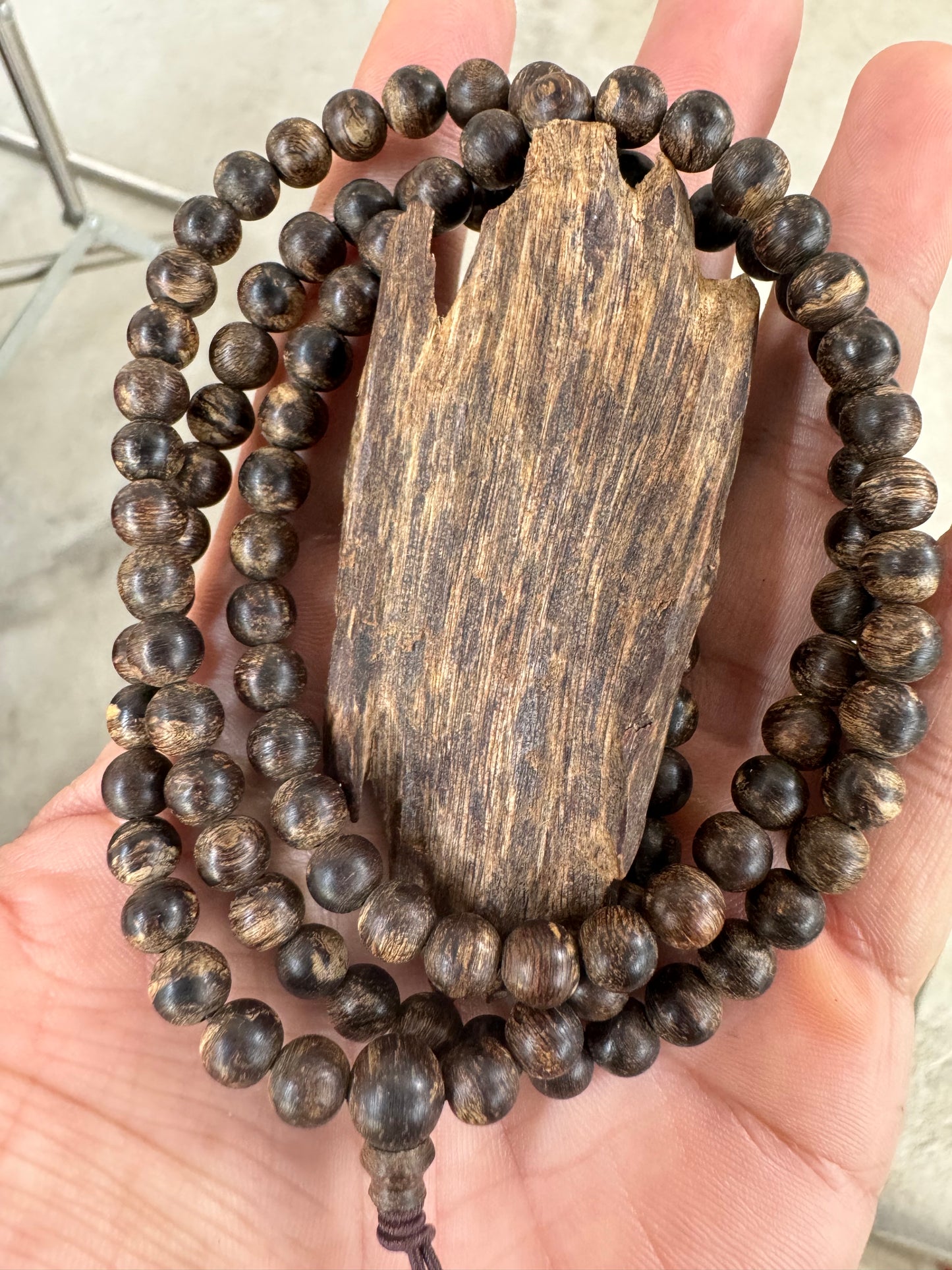 Wild Agarwood 108 Beads Sinking , All Beads Sinking , Size 6mm . Super King Agarwood