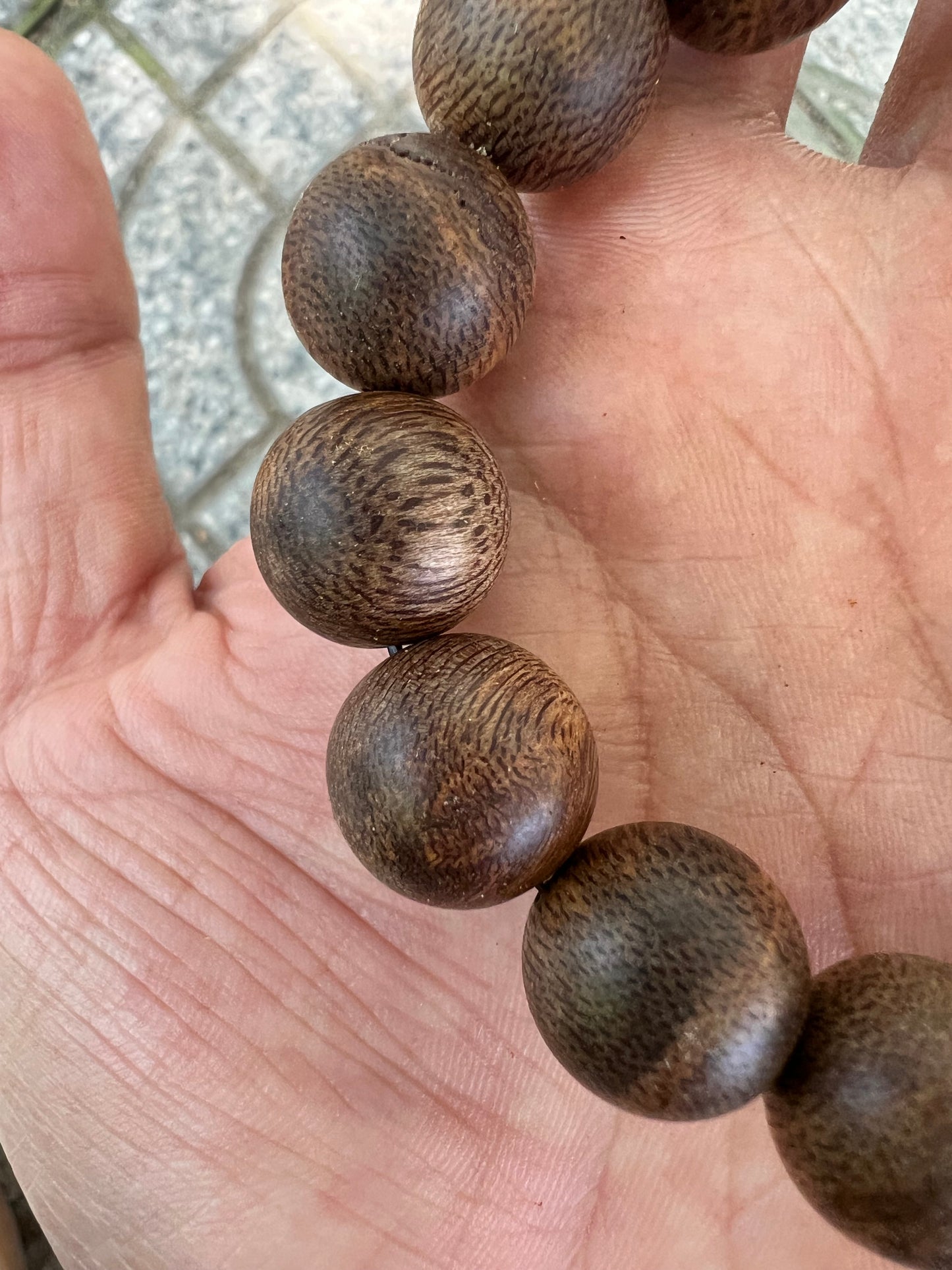 Handcrafted Phu Quoc Agarwood Bracelet – Natural Wild Oud