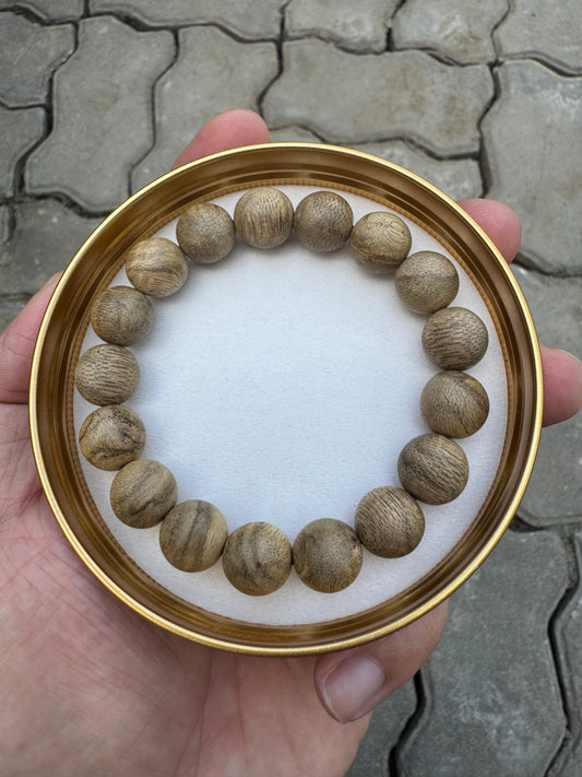 Natural Agarwood Bracelet from Khanh Hoa Forest – Raw Nha Trang Oud, Sweet Aromatic Scent