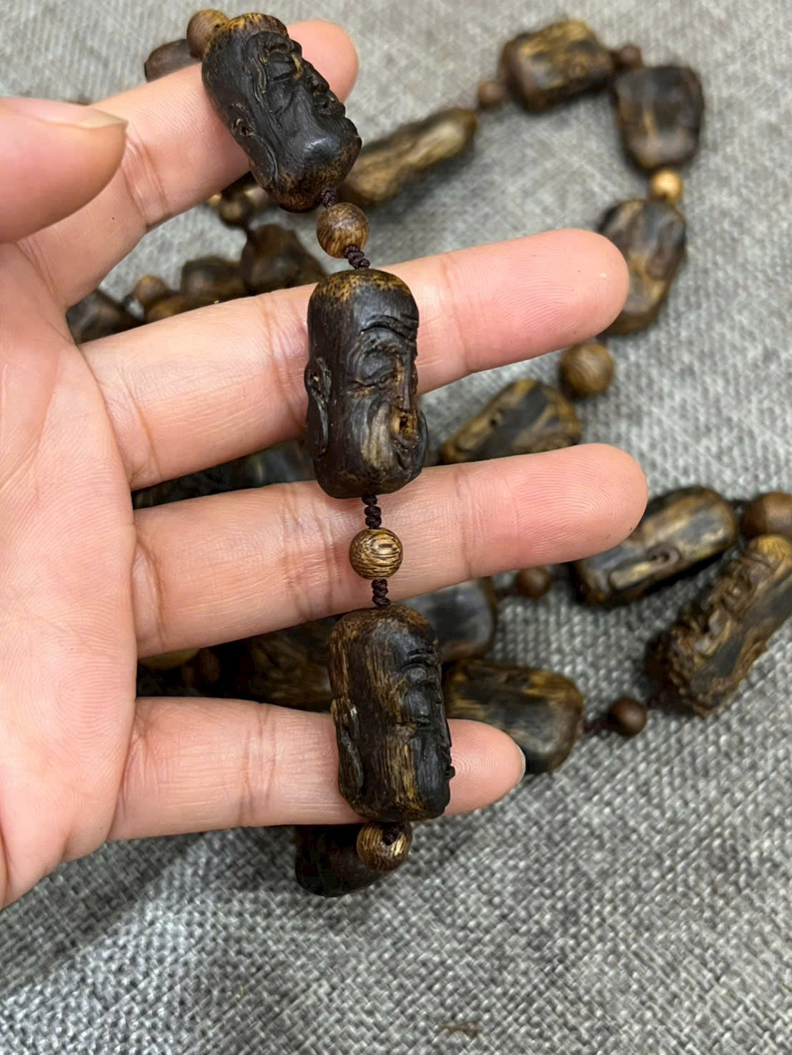 Wild Agarwood Necklace with 12 Arhats – A Unique Spiritual Masterpiece