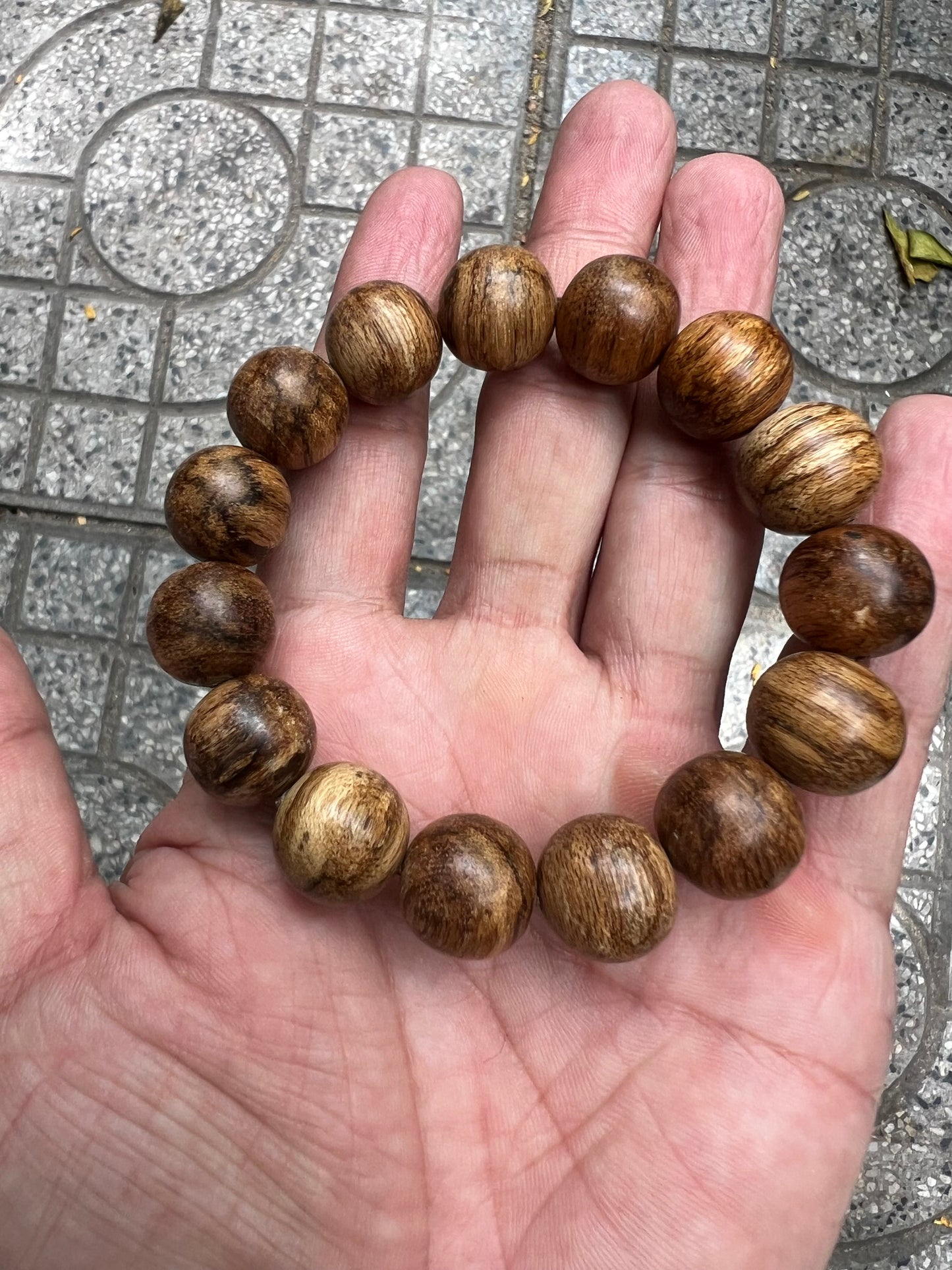 Phu Quoc Wild Agarwood Bracelet - Only 14mm + Gift