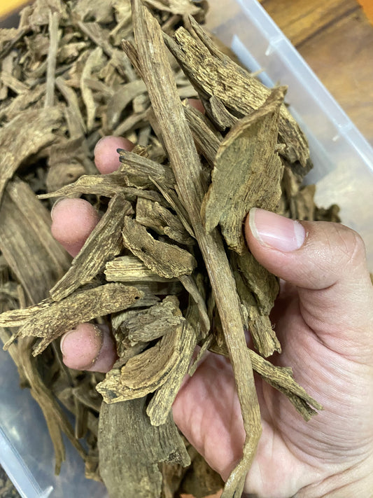 Super King Agarwood Chips , 100% Natural agarwood , 900-1000 Year, Oudh Super Grade