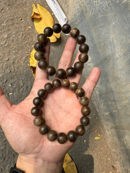Super King Agarwood Bracelet , original color Agarwood Beads , Wild Agarwood Philipinnse , Black Agarwood Real .