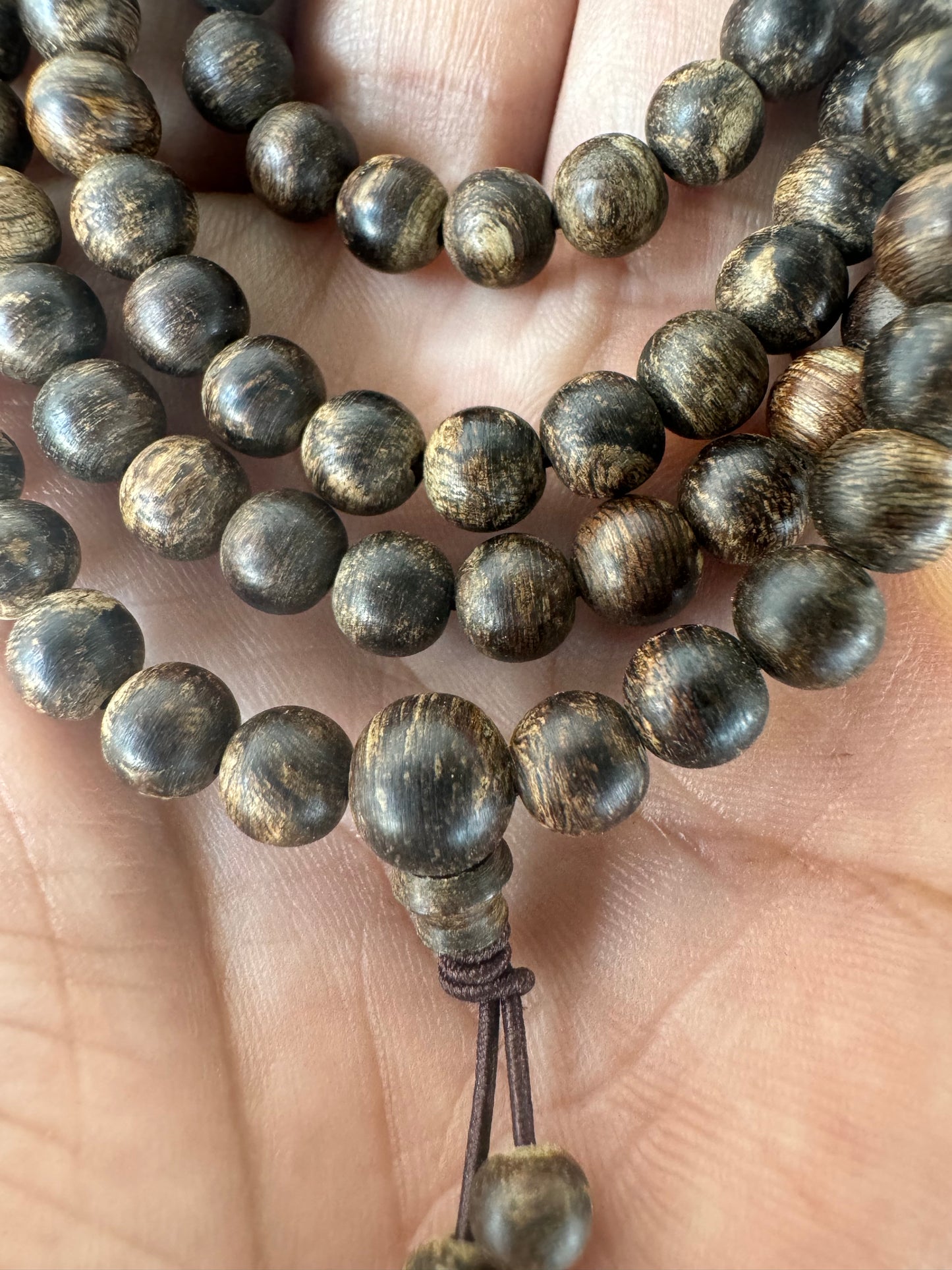 Wild Agarwood 108 Beads Sinking , All Beads Sinking , Size 6mm . Super King Agarwood