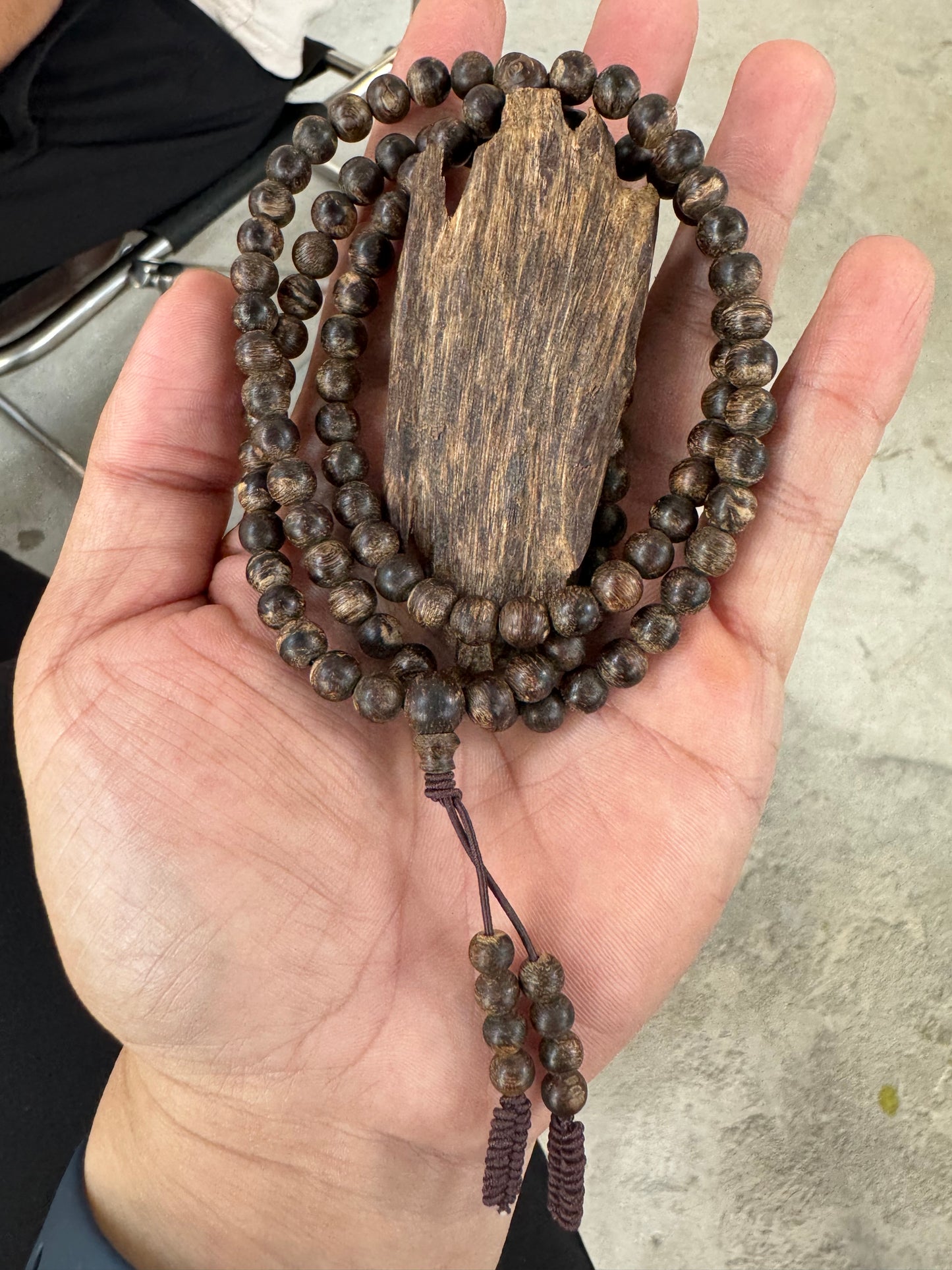 Wild Agarwood 108 Beads Sinking , All Beads Sinking , Size 6mm . Super King Agarwood