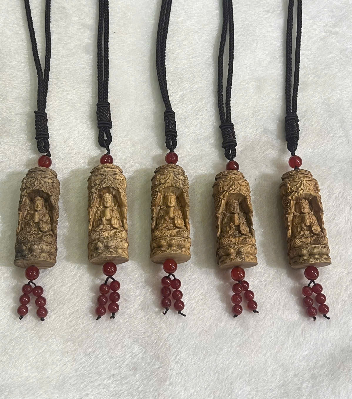 Agarwood Feng Shui Pendant – Sacred Car Hanging Ornament