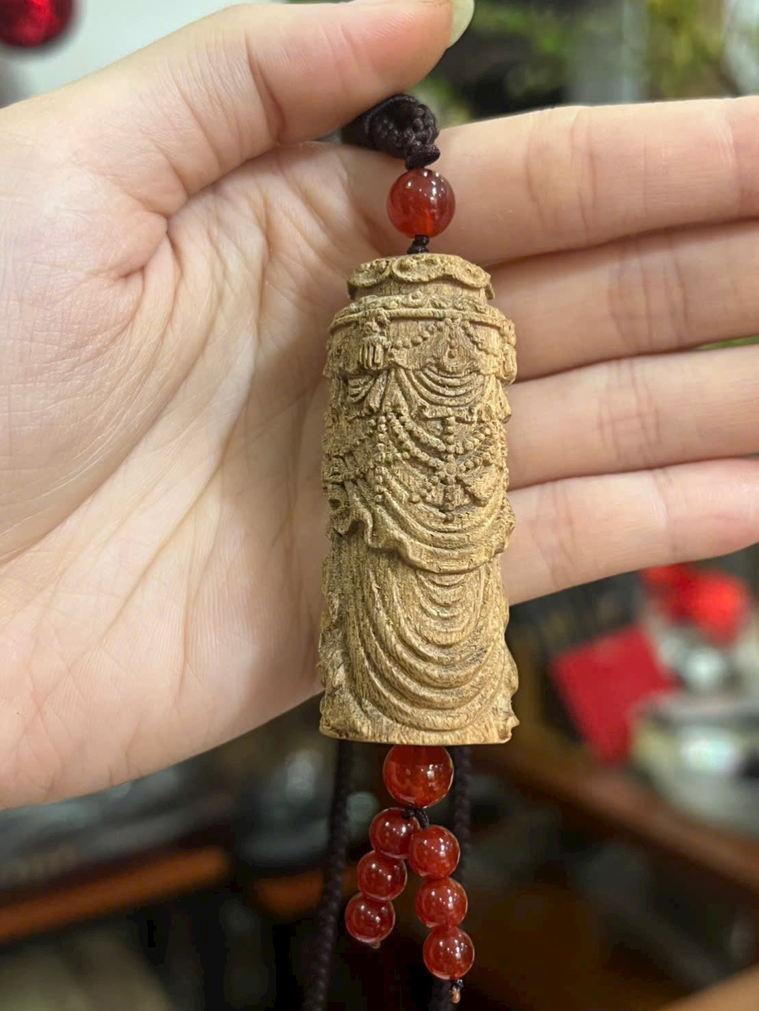Agarwood Feng Shui Pendant – Sacred Car Hanging Ornament