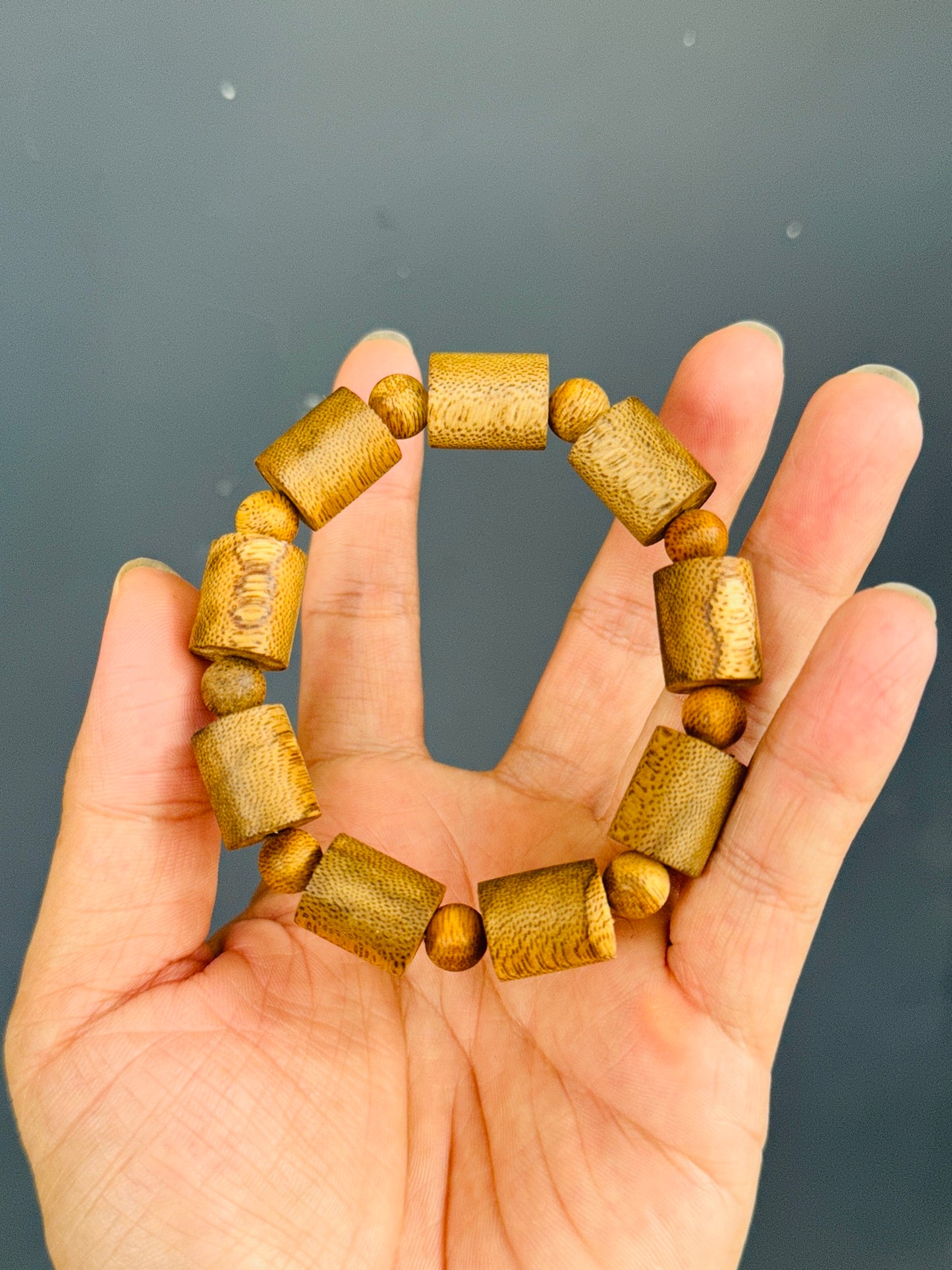 Vietnamese Agarwood Bracelet , Style cylindrical , Wild Oud,Lucky Bracelet