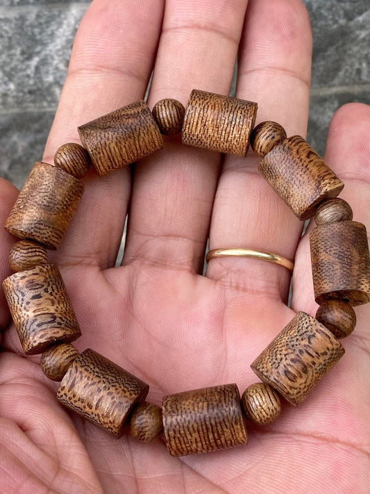 Wild Vietnamese Agarwood Bracelet – Quang Binh Cylindrical Beads