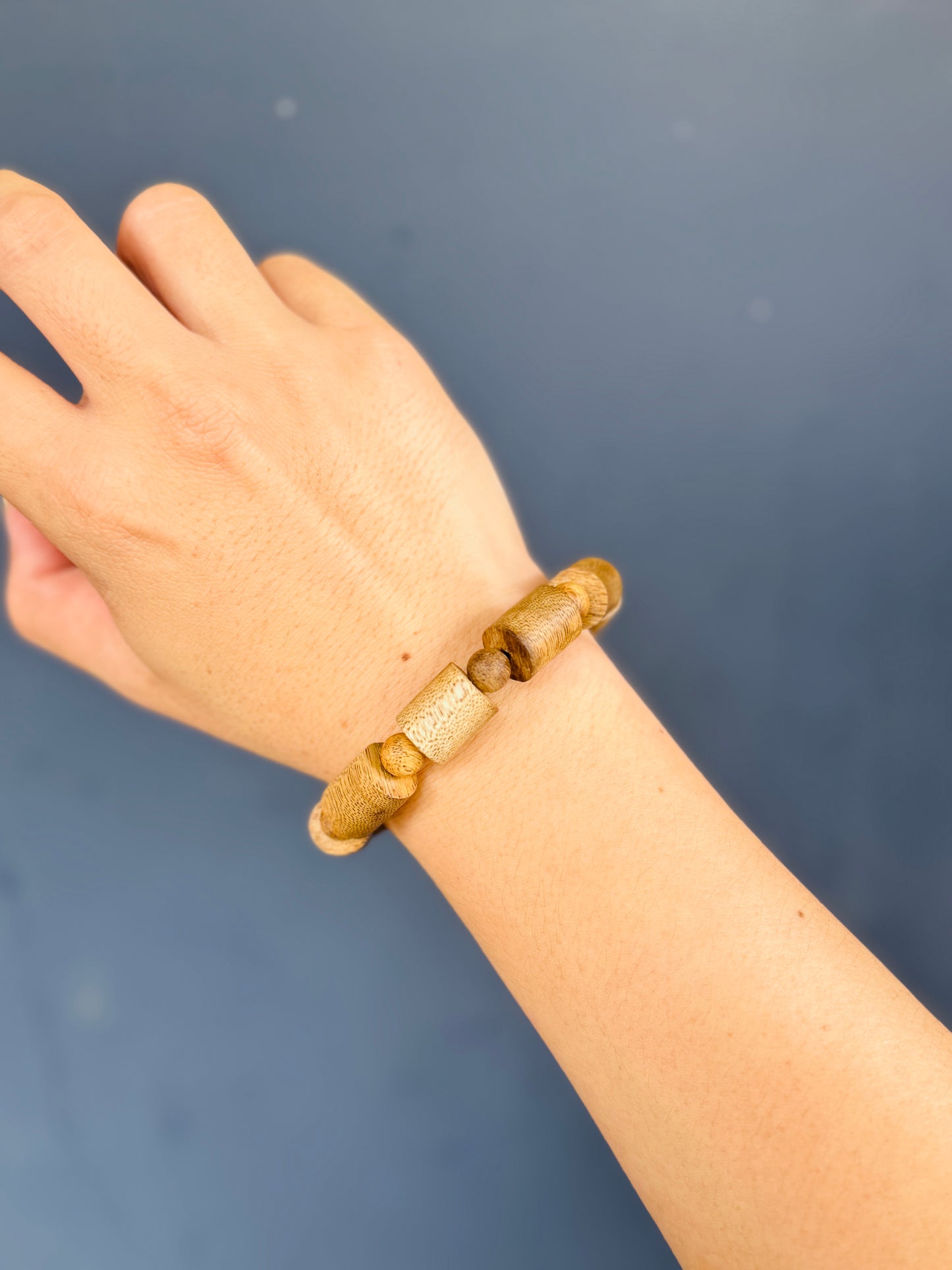 Vietnamese Agarwood Bracelet , Style cylindrical , Wild Oud,Lucky Bracelet