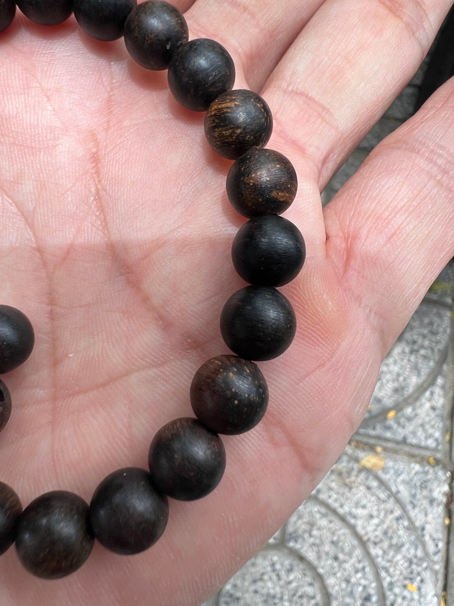 Agarwood Bracelet 8mm - 24beads