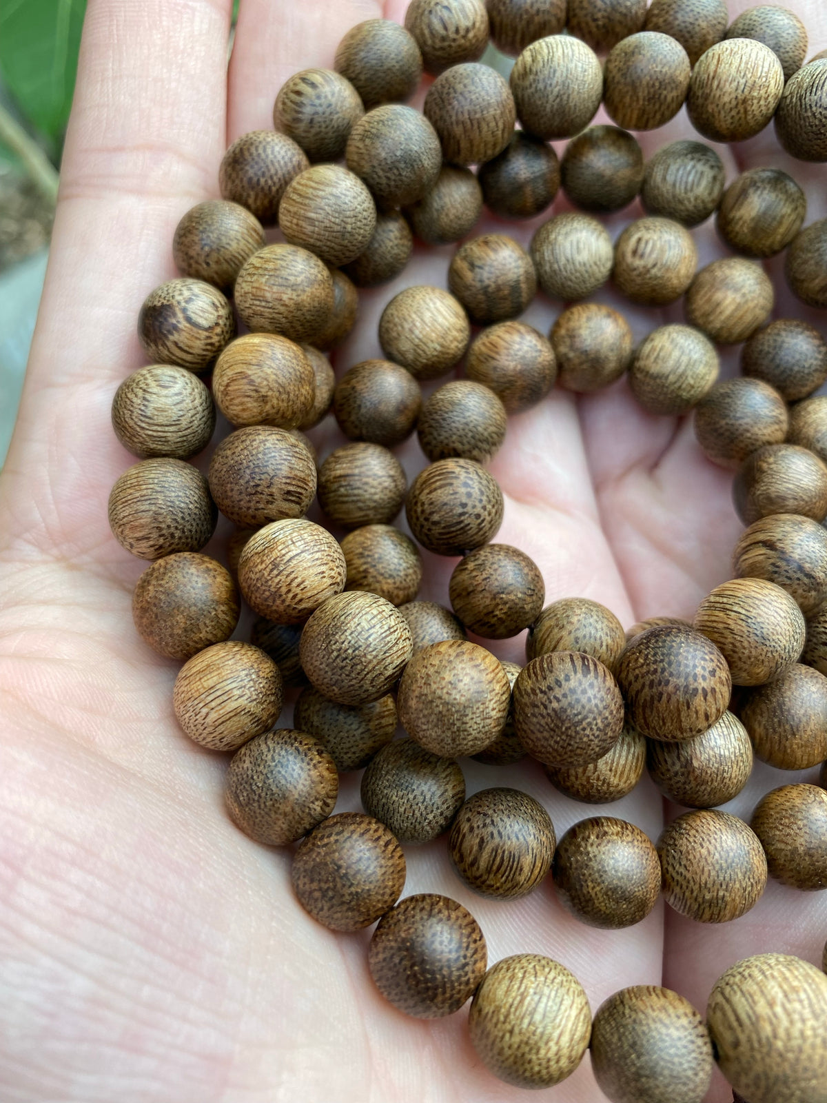 Quang Binh Wild Agarwood 108 Beads - Super Grade In Vietnamese / The fragrance is sweet / Strong Aroma