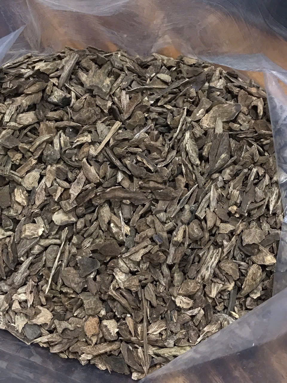 Wild Agarwood Chips Sinking , Oudh Philippine , Super Grade Agarwood Chips.