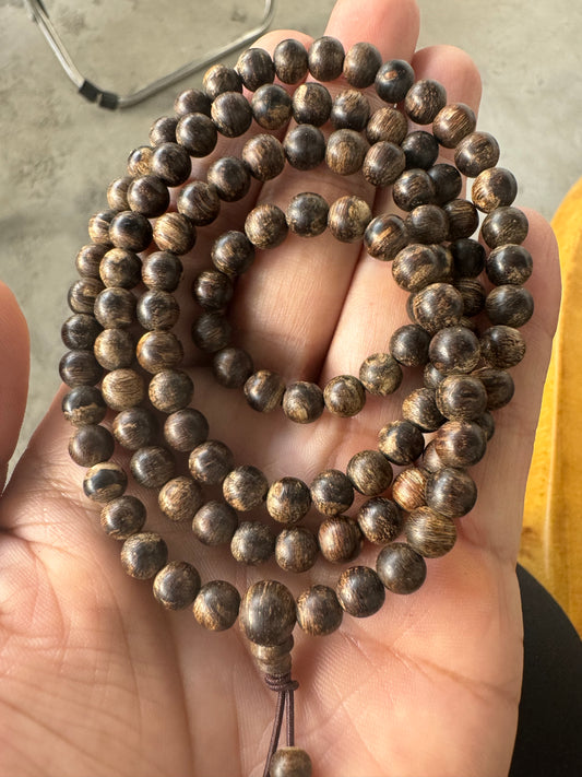 Wild Agarwood 108 Beads Sinking , All Beads Sinking , Size 6mm . Super King Agarwood