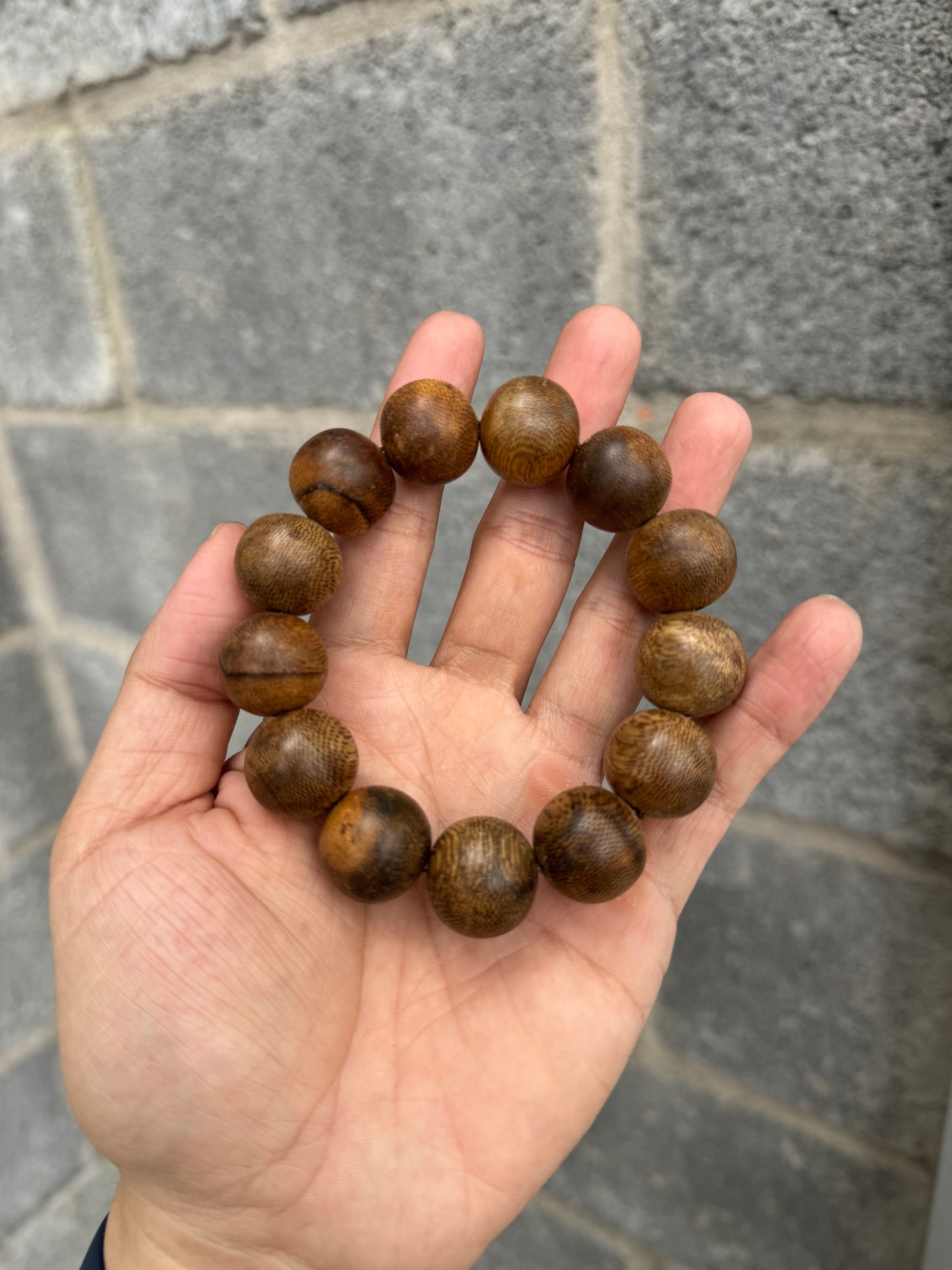 Vietnamese Wild Agarwood Bracelet  Size 18mm , Agarwood From Hue Quang Binh Forest, Big Beads For Men.