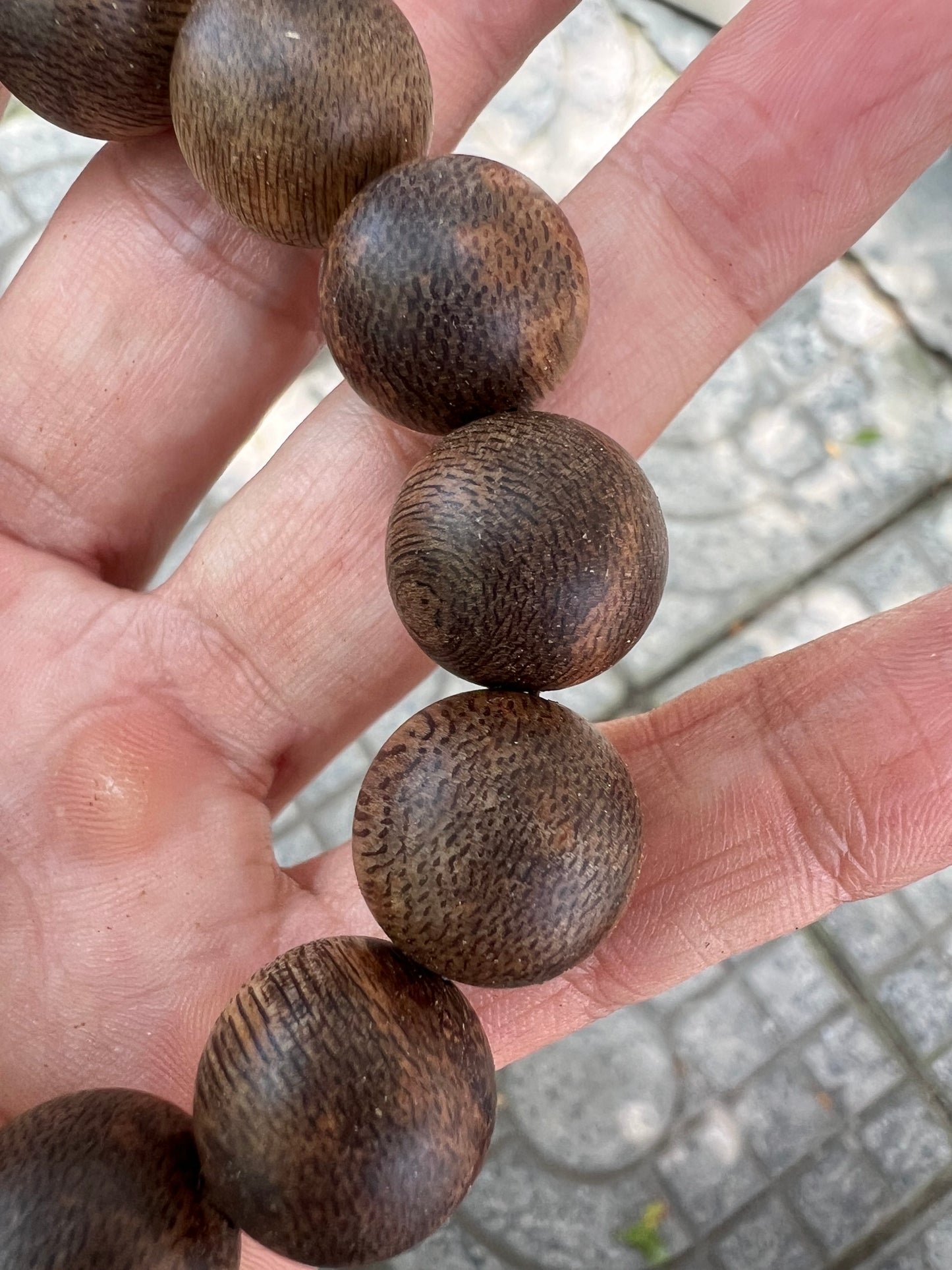 Handcrafted Phu Quoc Agarwood Bracelet – Natural Wild Oud
