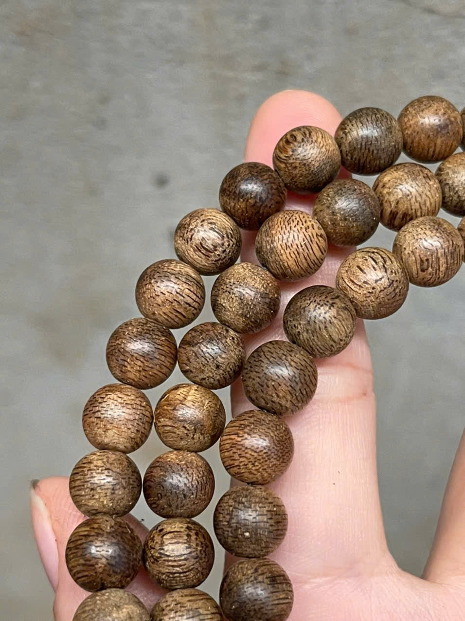Campodia Agarwood 108 Beads Mala – Pursat Natural Agarwood, Rich Fragrance , Size 8mm , non-stretch cord