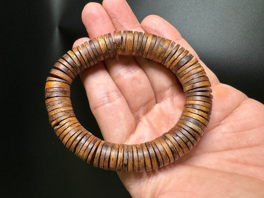 Wild Agarwood Malaysia Bracelet , Strong Aroma , Button Bead bracelet