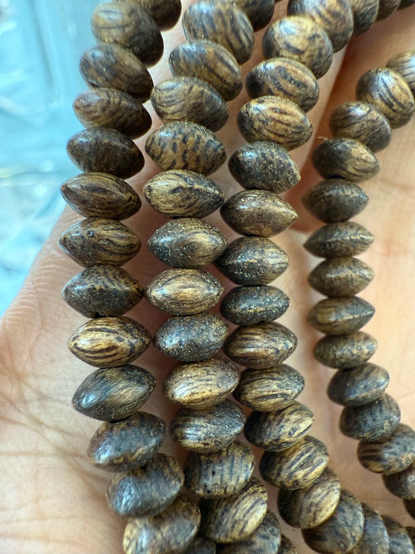 New Style Agarwood Necklace , Agarwood 108 Bead Natural, Wild Oudh Necklace .