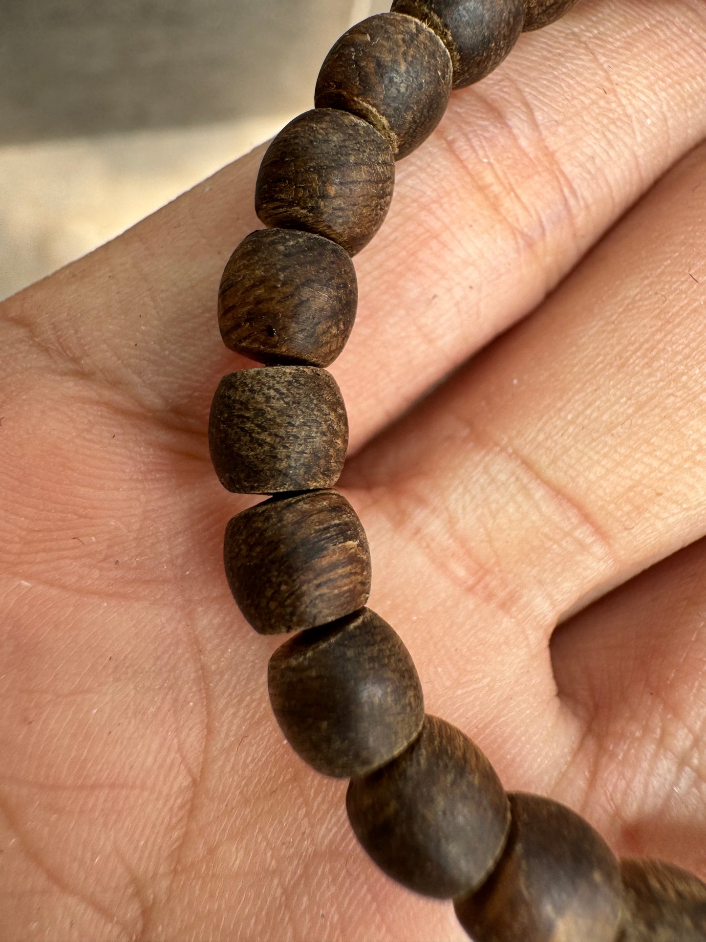 Lu Thong Agarwood Bracelet , Super Grade Agarwood Indonesia , Wild Agarwood , Bangles For Men And Women , Size 10mm