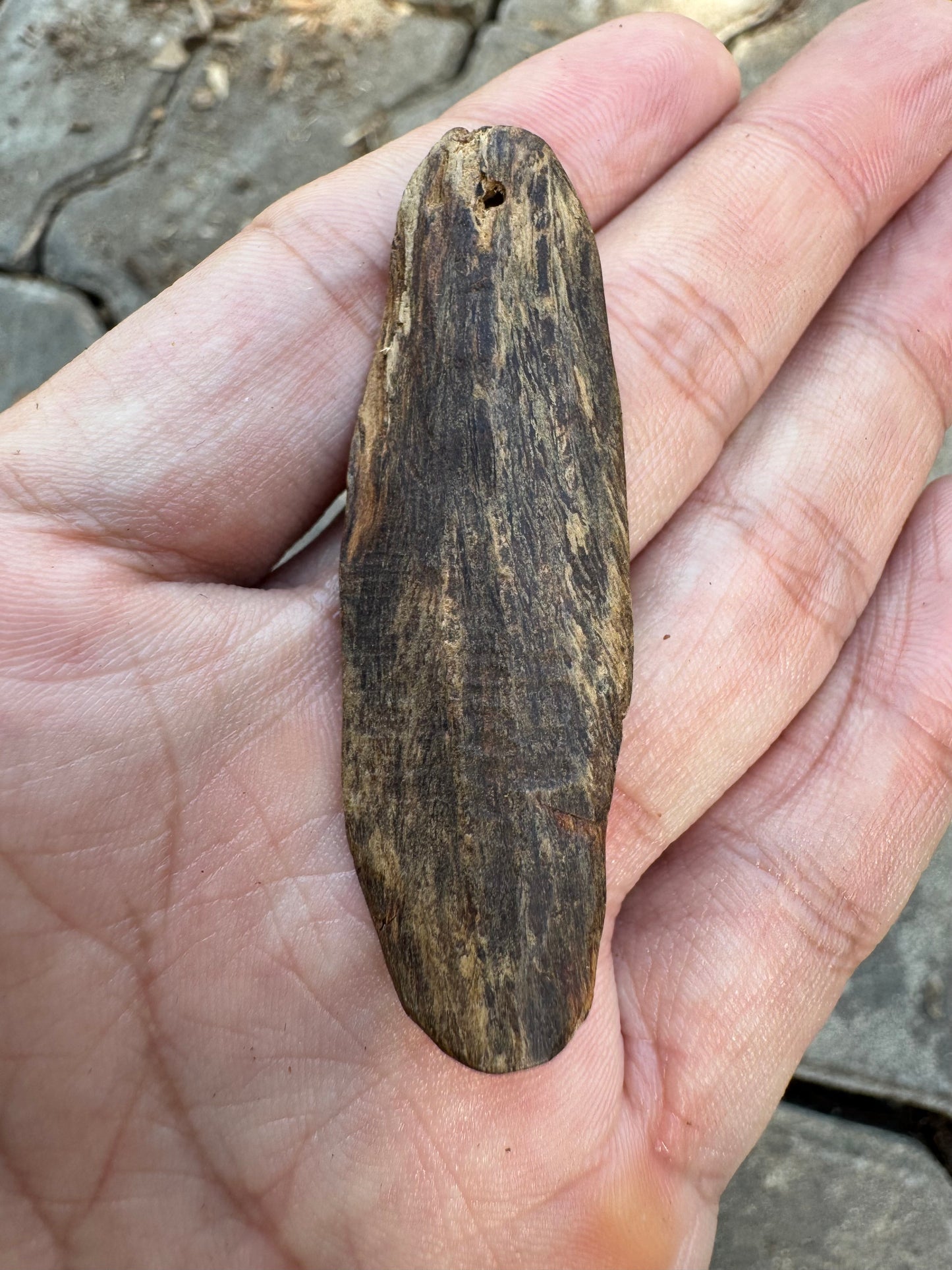 Agarwood Vietnam Sinking Pendant , Rare Sinking Agarwood From Vietnamese Forest , Strong Natural Fragrance & Ancient Resin Layers