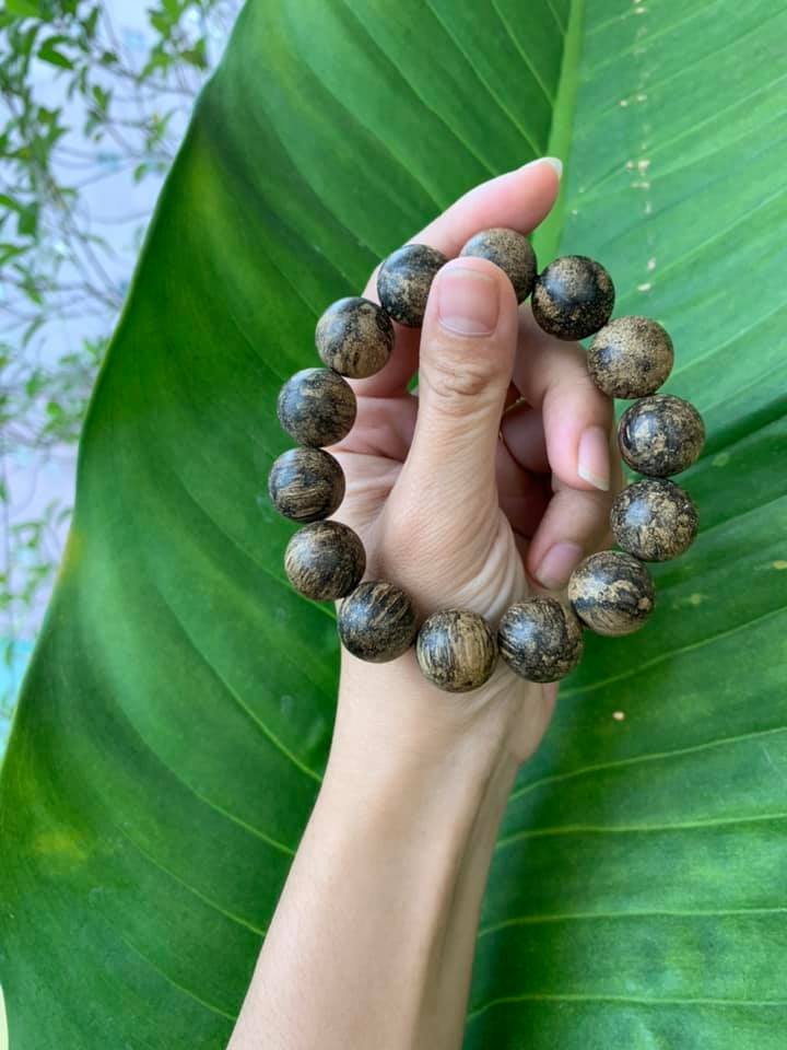 Vietnamese Wild Agarwood Bracelet Beads - Figure Flower - Grade AAA