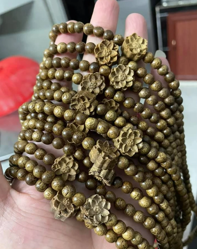 Vietnamese Agarwood 108 Beads Mix Lotus, Necklace Jewelry ,108 Mala .