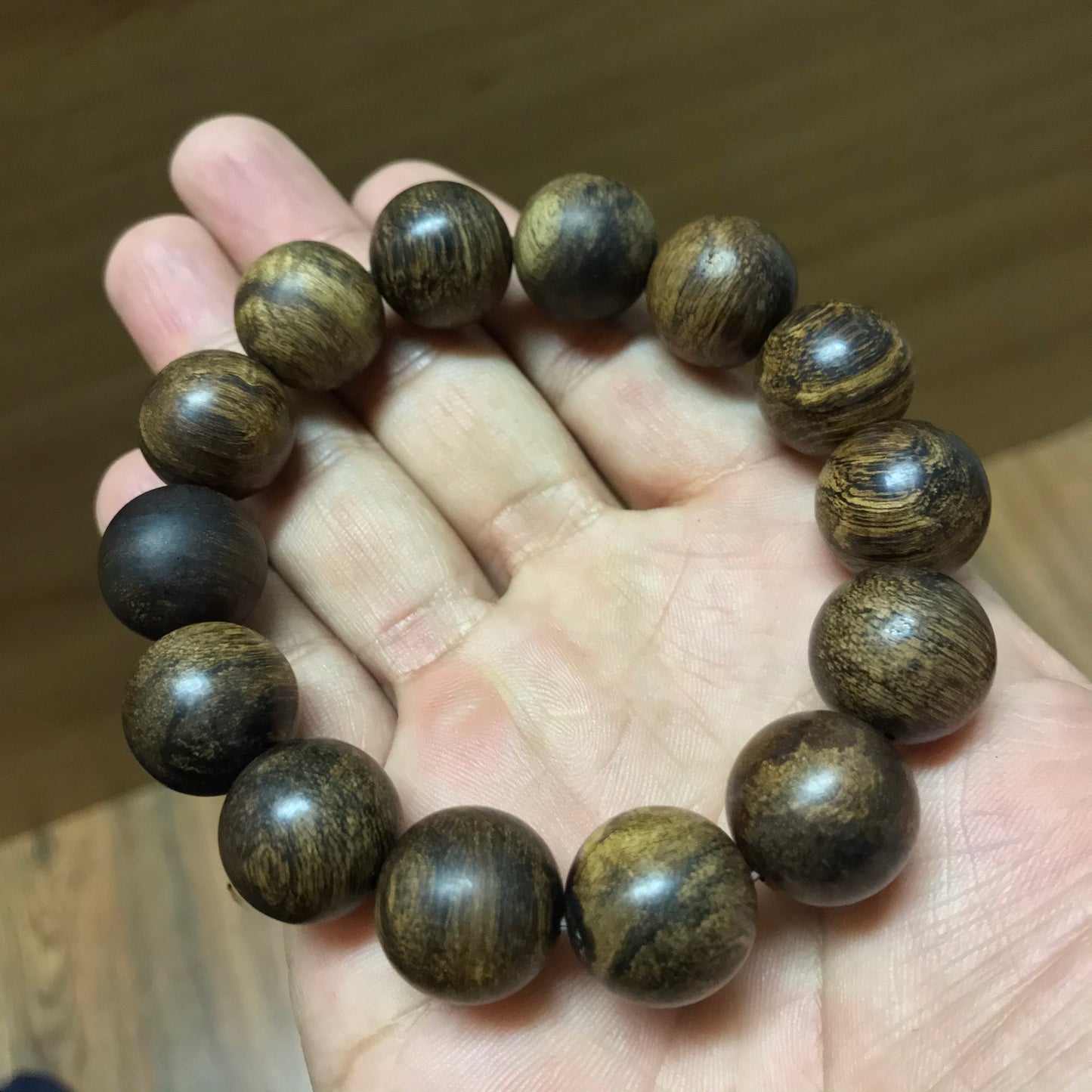 Wild Agarwood Bracelet ,Agarwood Bracelet Beads , Aroma Very Strong ,Fully Submerged In Water , Agarwood Jewelry