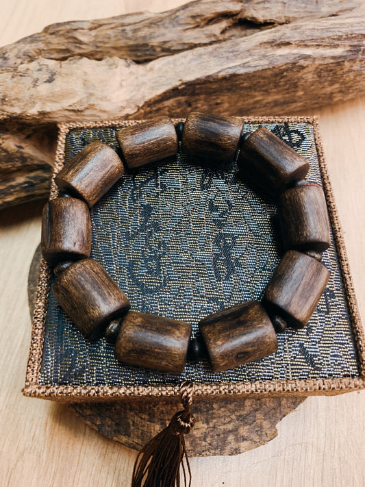 Vietnamese Agarwood Bracelets (Cylindrical) - Black Agarwood