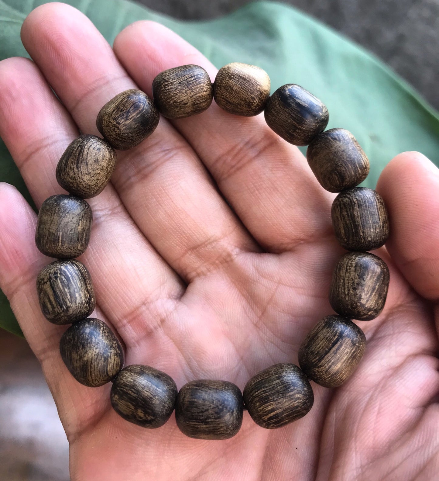 Wild Agarwood Bracelet  - Bracelet Oval - Grade AAA