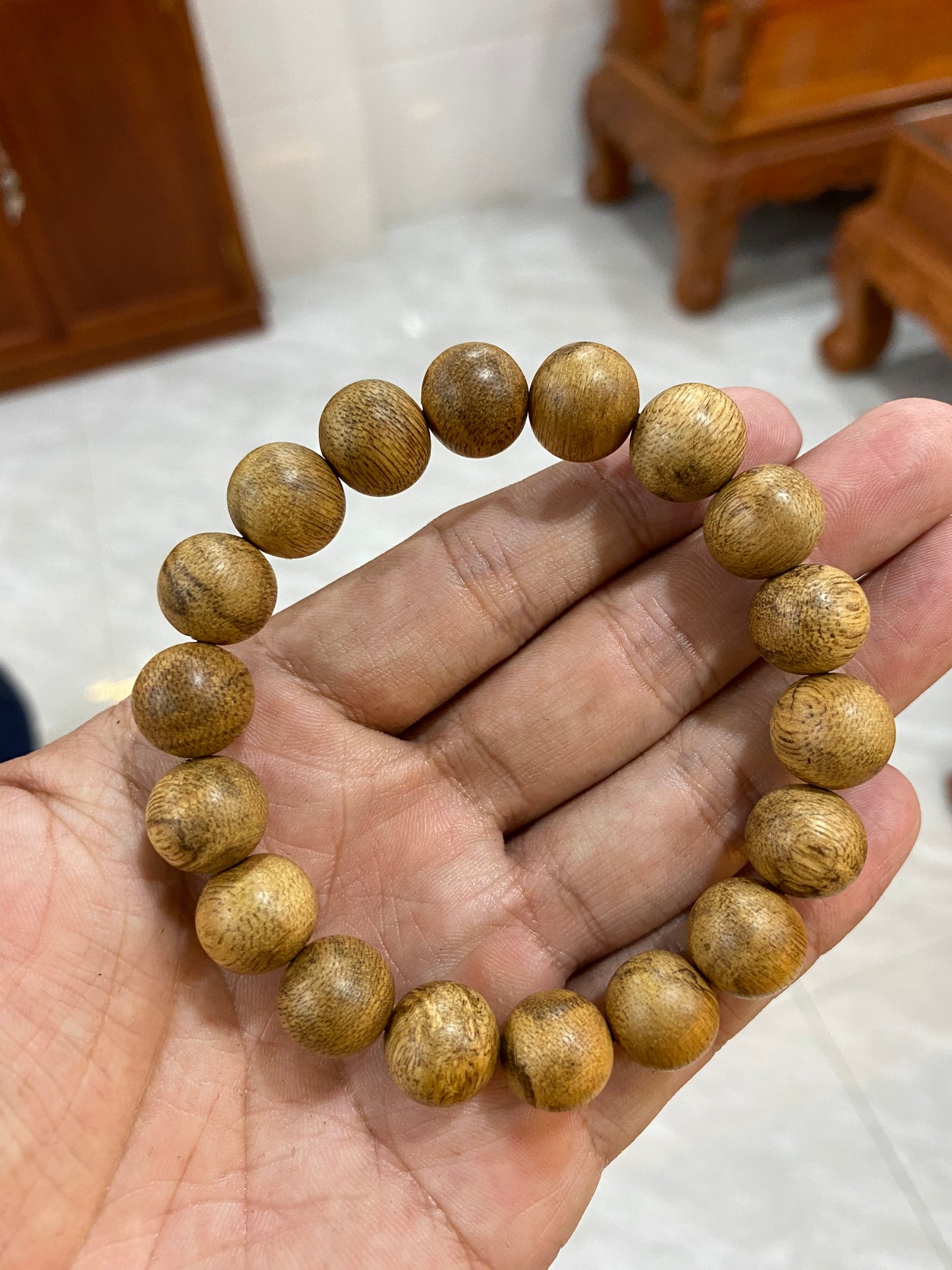 Indonesia Wild Agarwood Bracelet - From East Kalimantan Island,Strong Aroma ,Sweet Fragrance