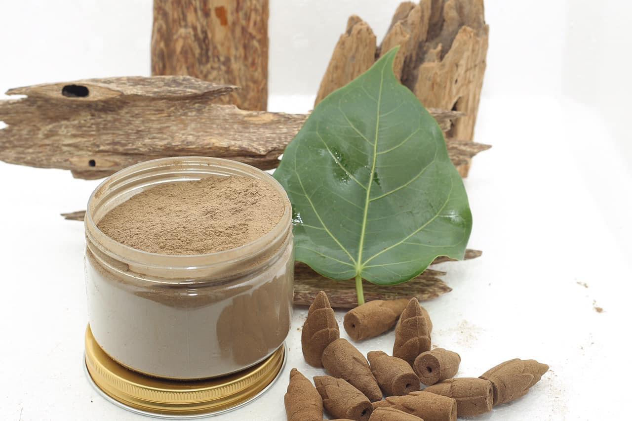 Vietnamese Agarwood Powder , Pure Powder Agarwood , Grade AAA, Aromatherapy And Healing .