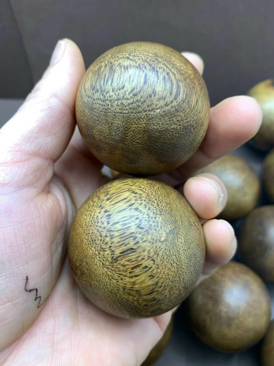 Agarwood Baoding Balls Health Hand Exercise , Massage Balls Stress Relieve, Relax Ball , Healing Therapy